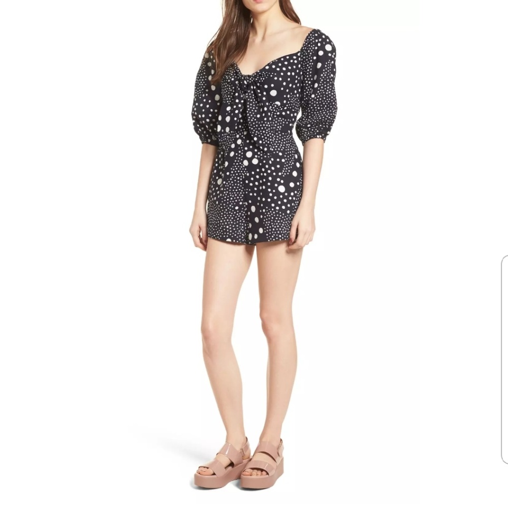 NWOT Lagoon Puff Sleeve Romper
